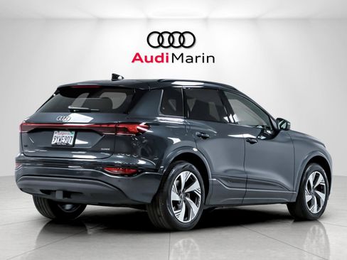 Used 2025 Audi Q6 e-tron Premium Plus AWD/4WD image 5