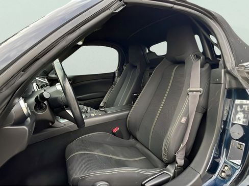 Used 2019 FIAT 124 Spider Classica w/ Technology Group image 21