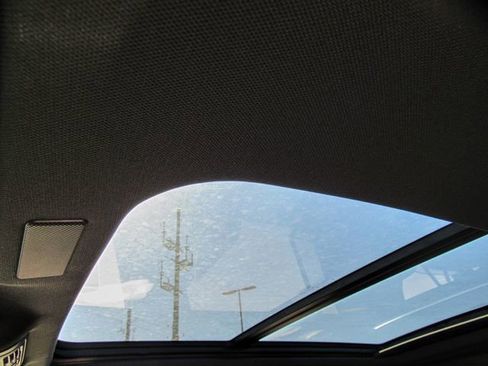 New 2026 Chevrolet Suburban Premier image 14