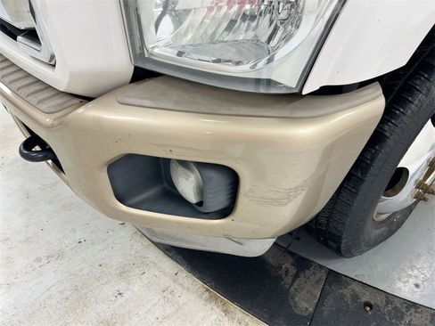 Used 2011 Ford F350 King Ranch w/ FX4 Off Road Pkg image 28