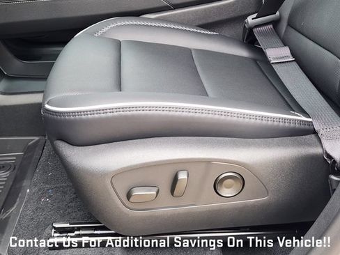 New 2026 GMC Acadia Denali w/ Super Cruise Package FWD image 19