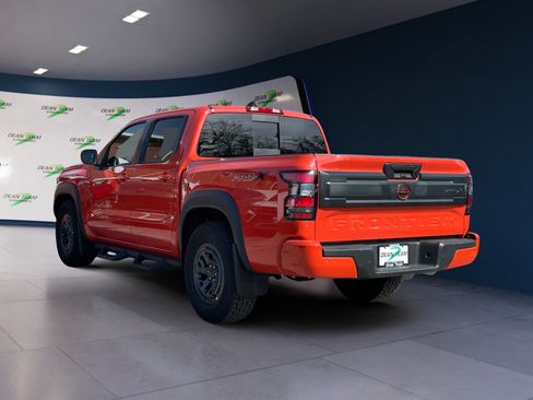 Used 2025 Nissan Frontier Pro-X RWD image 6