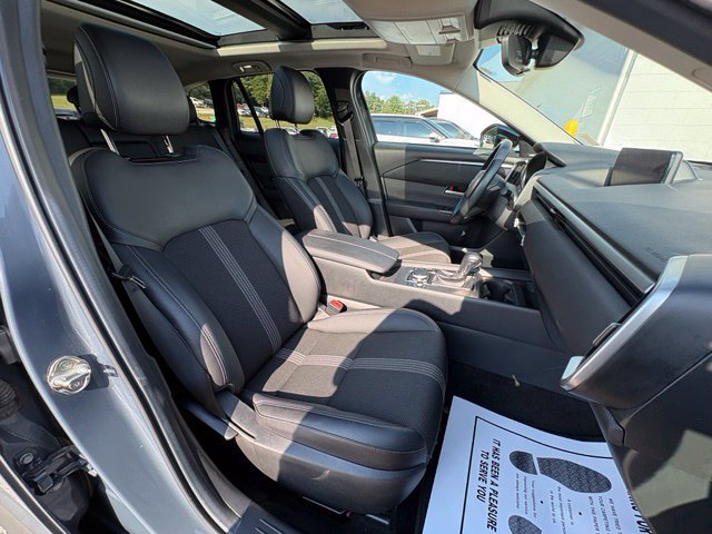 Used 2025 MAZDA CX-50 AWD 2.5 S w/ Premium Package image 26