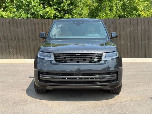 New 2026 Land Rover Range Rover Long Wheelbase SE AWD/4WD image 9