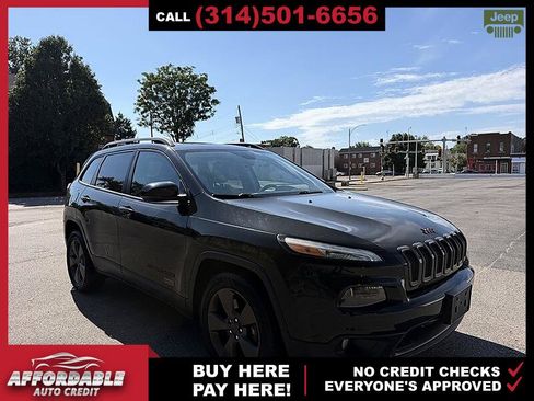 Used 2016 Jeep Cherokee 75th Anniversary FWD image 7