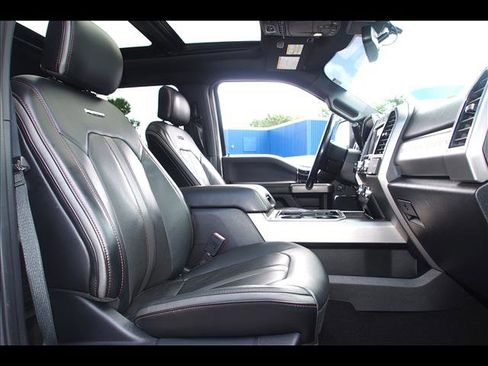 Used 2020 Ford F350 Platinum image 24