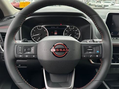 New 2025 Nissan Rogue SV image 26