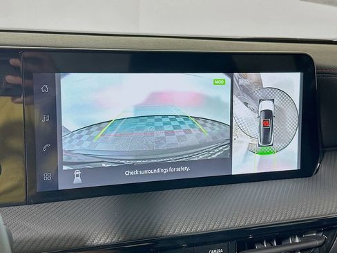 New 2026 Nissan Kicks SR w/ Cold Weather Package image 14