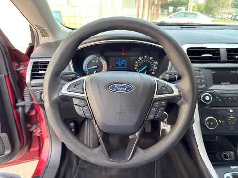 Used 2014 Ford Fusion S image 11