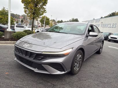 Used 2024 Hyundai Elantra SEL