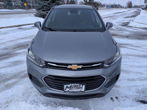 Used 2020 Chevrolet Trax LS w/ Tint and Cruise Package image 4