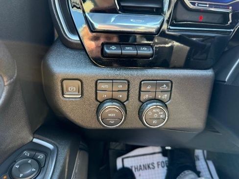 Used 2023 Chevrolet Silverado 1500 High Country w/ High Country Premium Package image 30