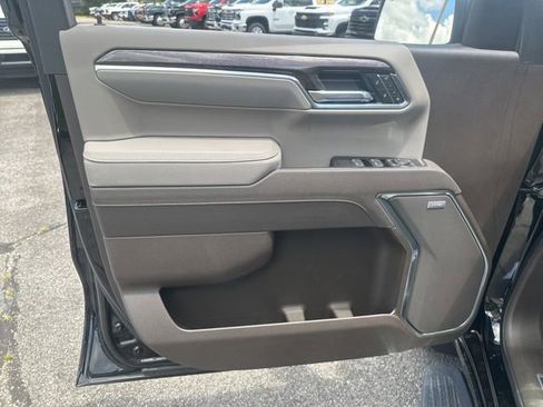 New 2025 Chevrolet Silverado 1500 LTZ w/ Technology Package image 11