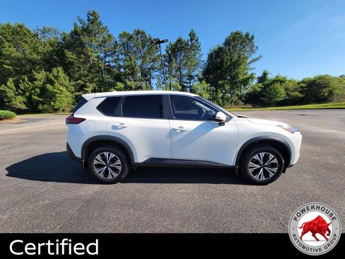 Used 2023 Nissan Rogue SV FWD image 7