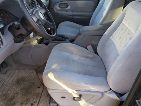 Used 2008 Chevrolet TrailBlazer LT w/ Sun And Sound Package image 16