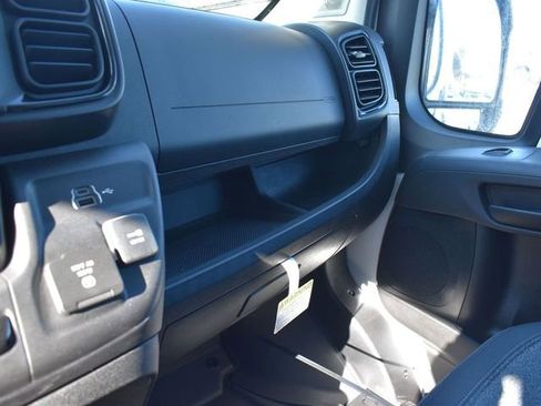 New 2025 RAM ProMaster 3500 w/ Convenience Group image 15