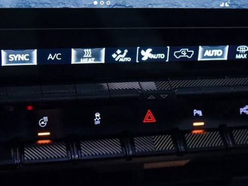 Used 2024 GMC Hummer EV 3X image 20