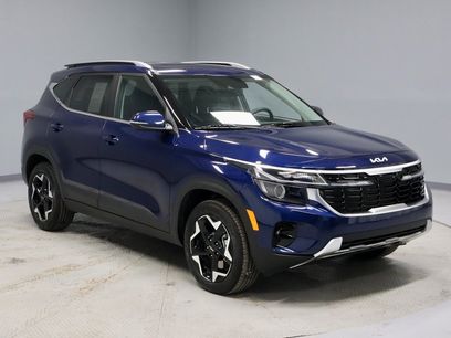 Used 2025 Kia Seltos EX w/ EX Sunroof Package