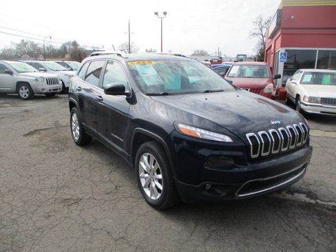 Used 2015 Jeep Cherokee Limited AWD/4WD image 1