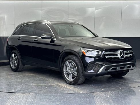 Used 2021 Mercedes-Benz GLC 300 image 1