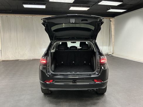 Used 2022 Jeep Compass Limited w/ Elite Group AWD/4WD image 26