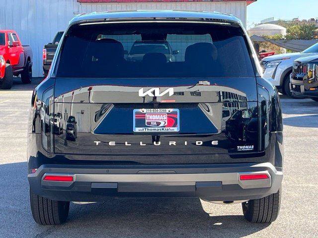 Certified 2027 Kia Telluride LX FWD image 11