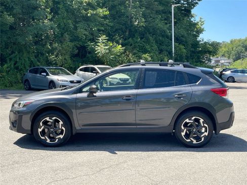 Used 2023 Subaru Crosstrek 2.5i Limited AWD/4WD image 2
