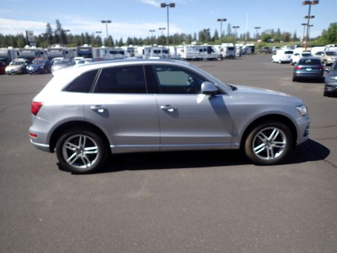 Used 2015 Audi Q5 2.0T Premium image 6