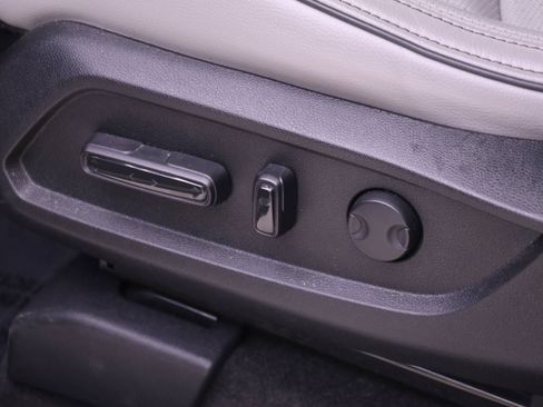 Certified 2023 Honda Pilot Elite image 16