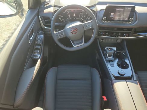 New 2026 Nissan Rogue Rock Creek image 20