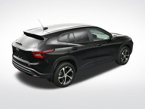 Used 2024 Chevrolet Trax RS w/ Driver Confidence Package image 19