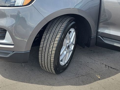 Used 2023 Ford Edge SEL image 34