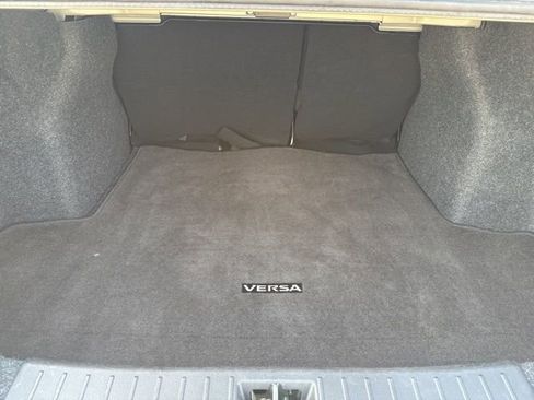 Used 2025 Nissan Versa SV image 36