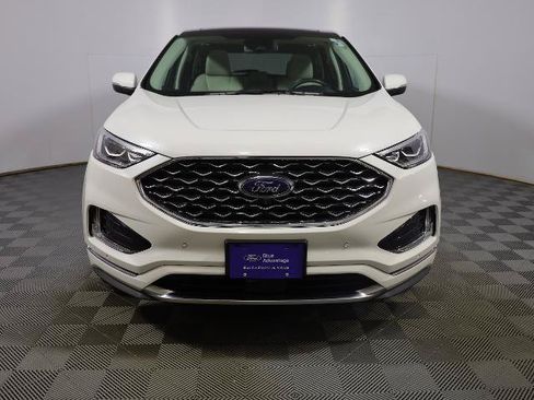 Certified 2022 Ford Edge Titanium w/ Equipment Group 301A AWD/4WD image 4