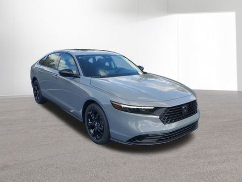 New 2025 Honda Accord SE image 12