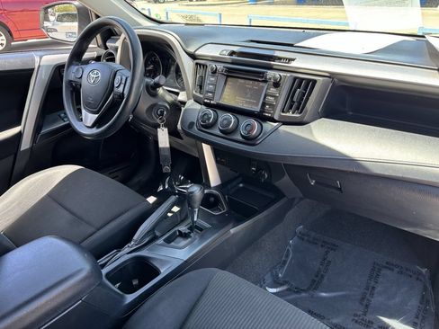 Used 2017 Toyota RAV4 LE w/ Carpet Mat Package FWD image 10