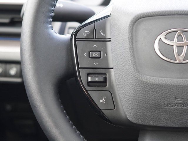 Certified 2024 Toyota Prius XLE FWD image 22