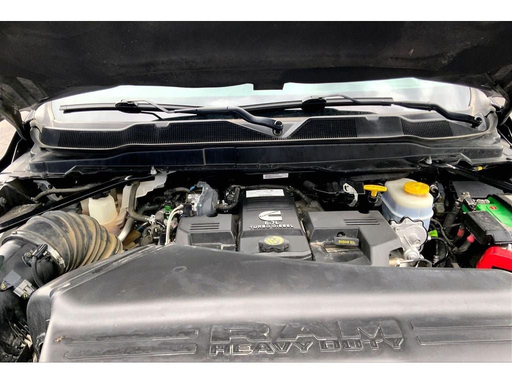 Used 2022 RAM 3500 Laramie AWD/4WD image 12