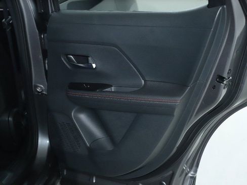 Certified 2025 Nissan Kicks SR w/ SR Premium Package image 34