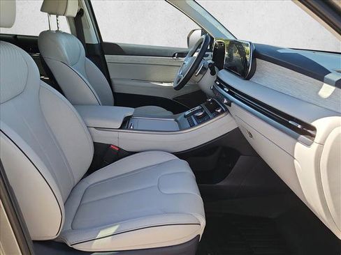 Used 2025 Hyundai Palisade Calligraphy image 23