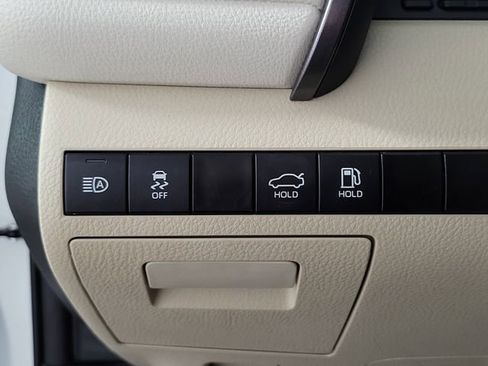 Used 2024 Toyota Camry LE FWD image 23