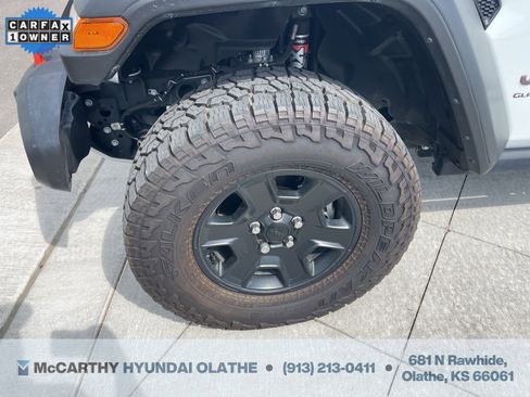 Used 2023 Jeep Gladiator Mojave w/ Trailer Tow Package image 22