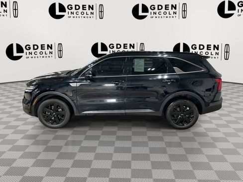Used 2021 Kia Sorento S w/ Panoramic Sunroof Package AWD/4WD image 5