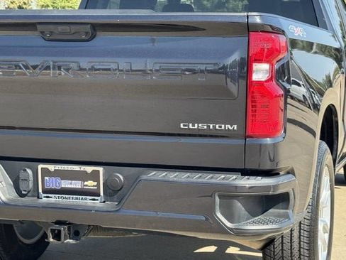 Used 2023 Chevrolet Silverado 1500 Custom AWD/4WD image 7