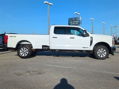 Certified 2024 Ford F250 XLT image 3