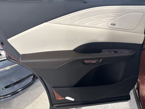 Certified 2026 Lexus RX 350 w/ Convenience Package image 26