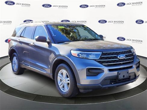 Certified 2021 Ford Explorer XLT image 7
