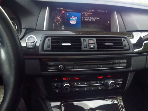 Used 2016 BMW 528i xDrive Sedan AWD/4WD image 9