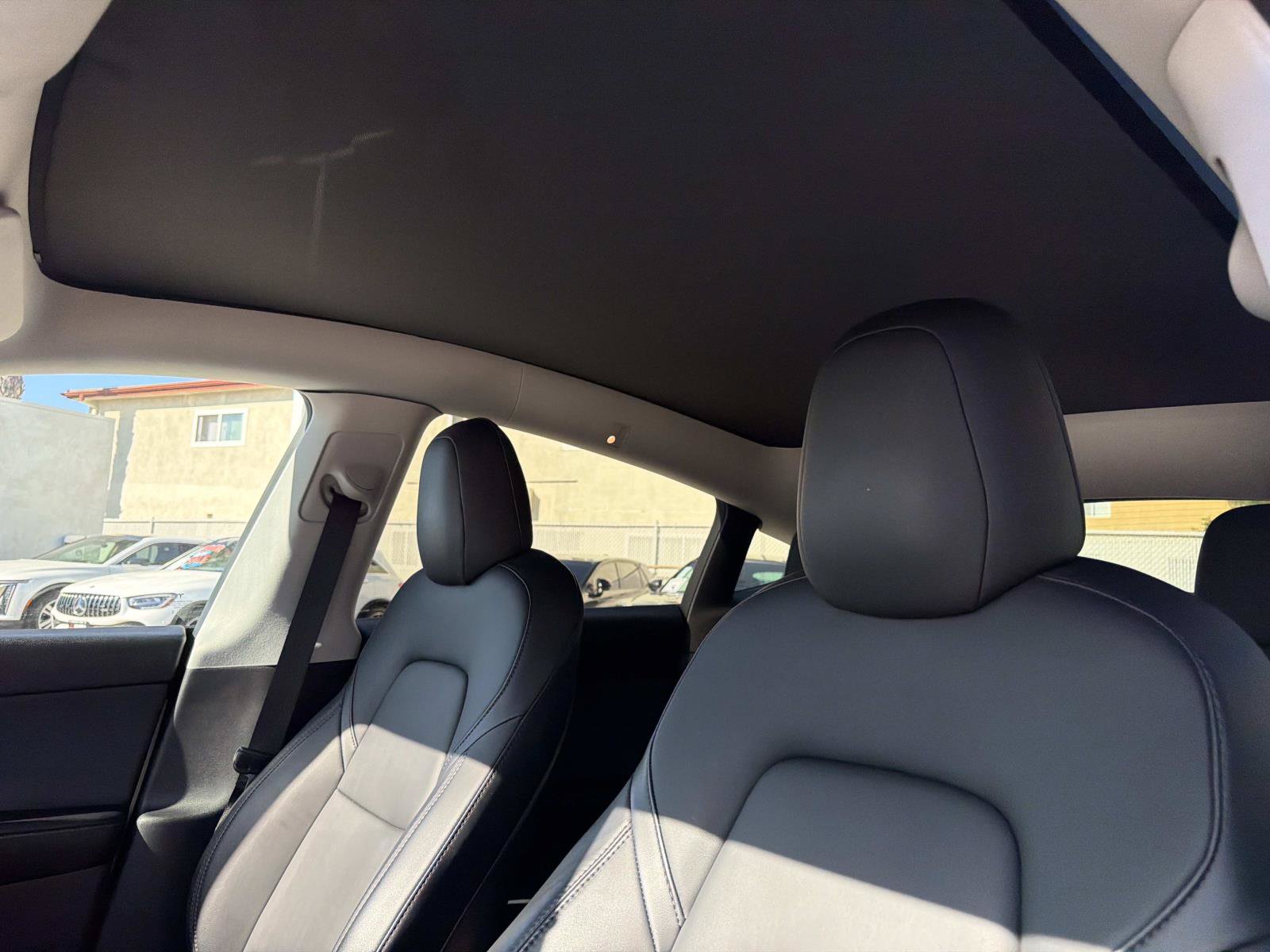 Used 2021 Tesla Model Y Long Range AWD/4WD image 16