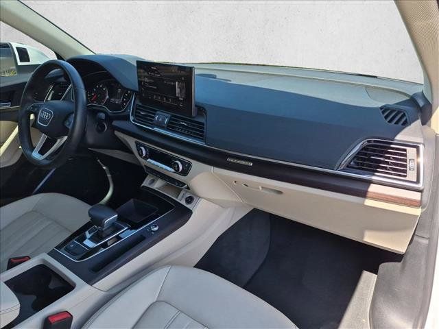 Used 2023 Audi Q5 2.0T Premium AWD/4WD image 22